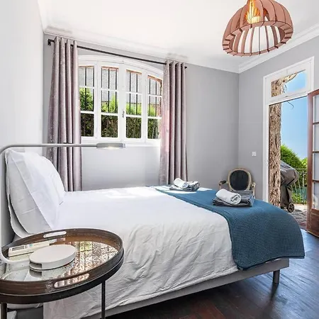 Magnificent Sea Views شقة